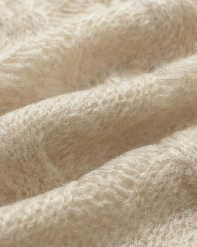 【MORE THAN YESTERDAY】Mohair Chunky Braid Crop Knit