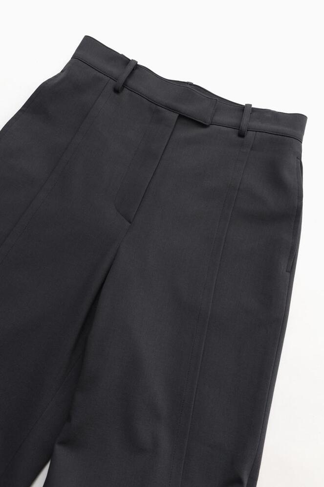 [MORE THAN YESTERDAY]Pintuck Line Wide-leg Trousers