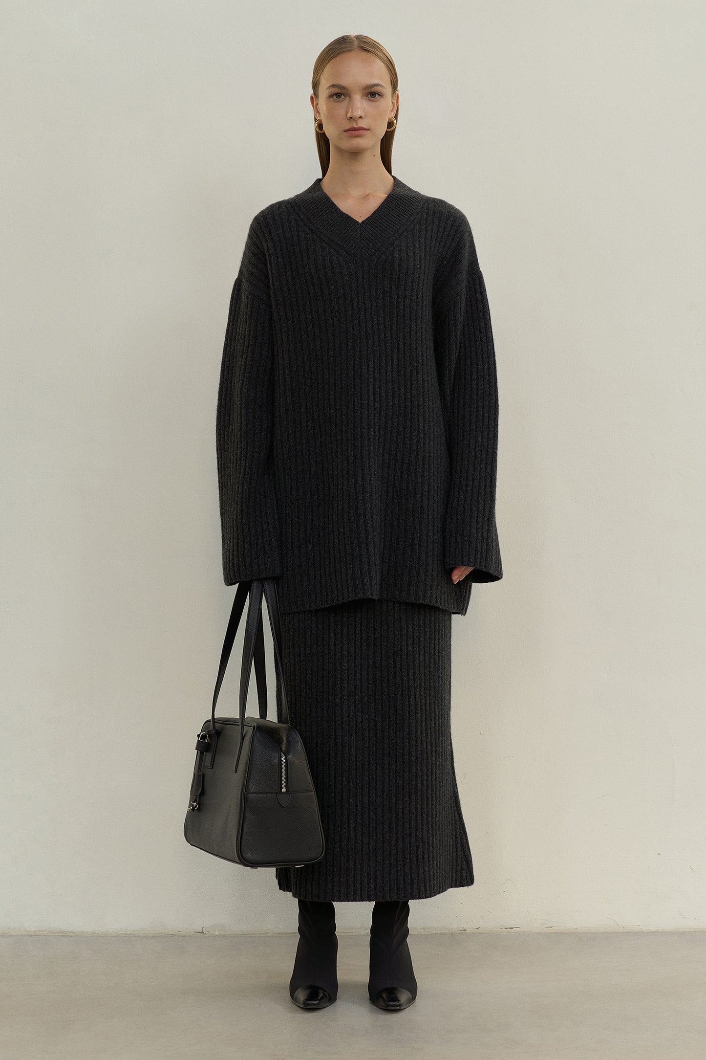 【BLOSSOM H COMPANY 2024AW】RONNY KNIT SKIRT