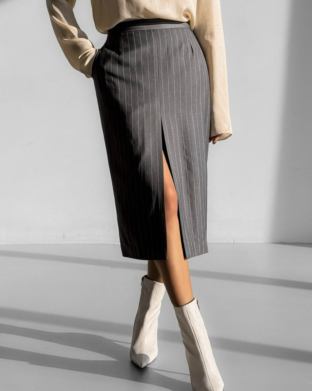 【PAPERMOON ペーパームーン】SS / Wide Pin Stripe Set Up Suit Pencil Midi Skirt