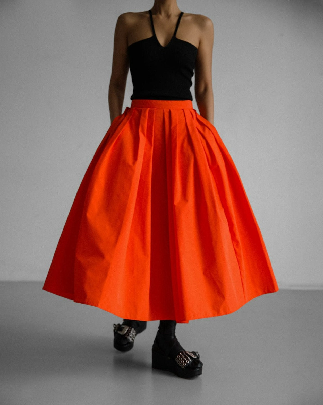 【PAPERMOON ペーパームーン】SS / High Waist Pleated Detail Volume Flared Skirt