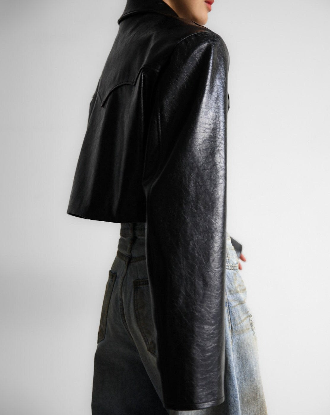 【PAPERMOON ペーパームーン】SS / Western Zipped Up Vegan Leather Cropped Jacket