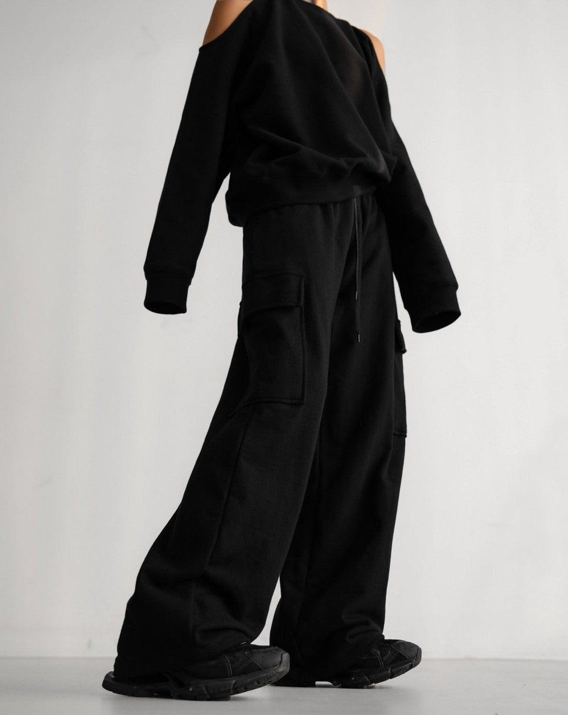 【PAPERMOON ペーパームーン】SS / Cargo Pocket Wide Sweatpants