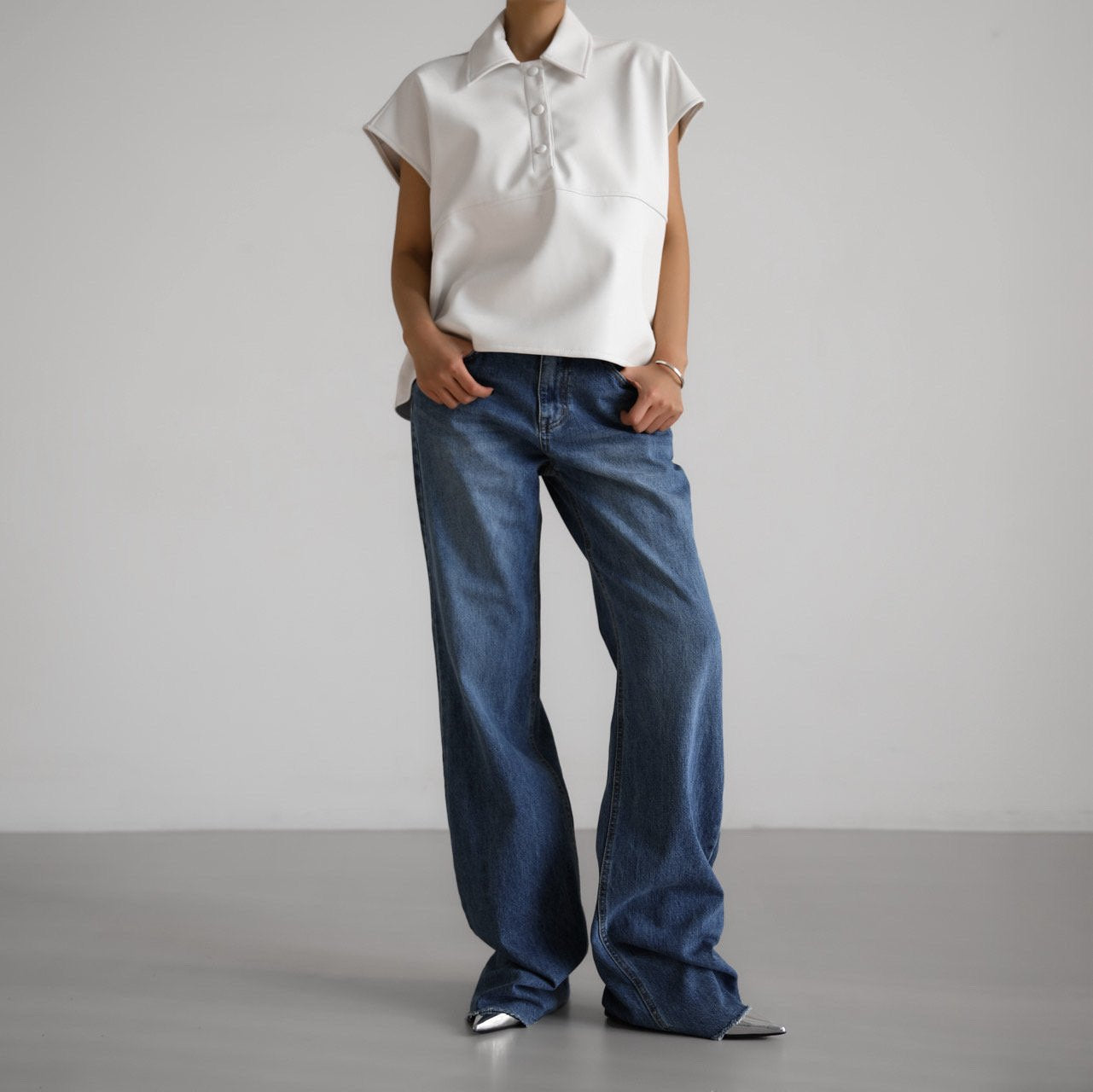 【PAPERMOON ペーパームーン】SS / Classic Raw - Cut Wide Fit Mid Blue Jeans