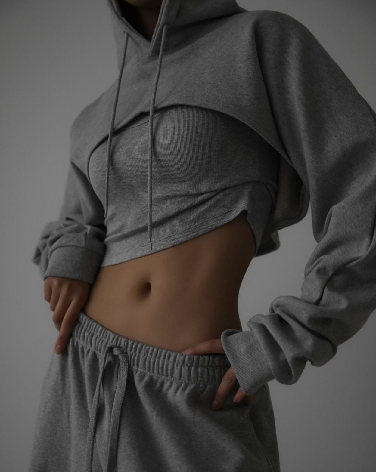 【PAPERMOON ペーパームーン】SS / Bolero Detail Cropped Sweat Hoodie