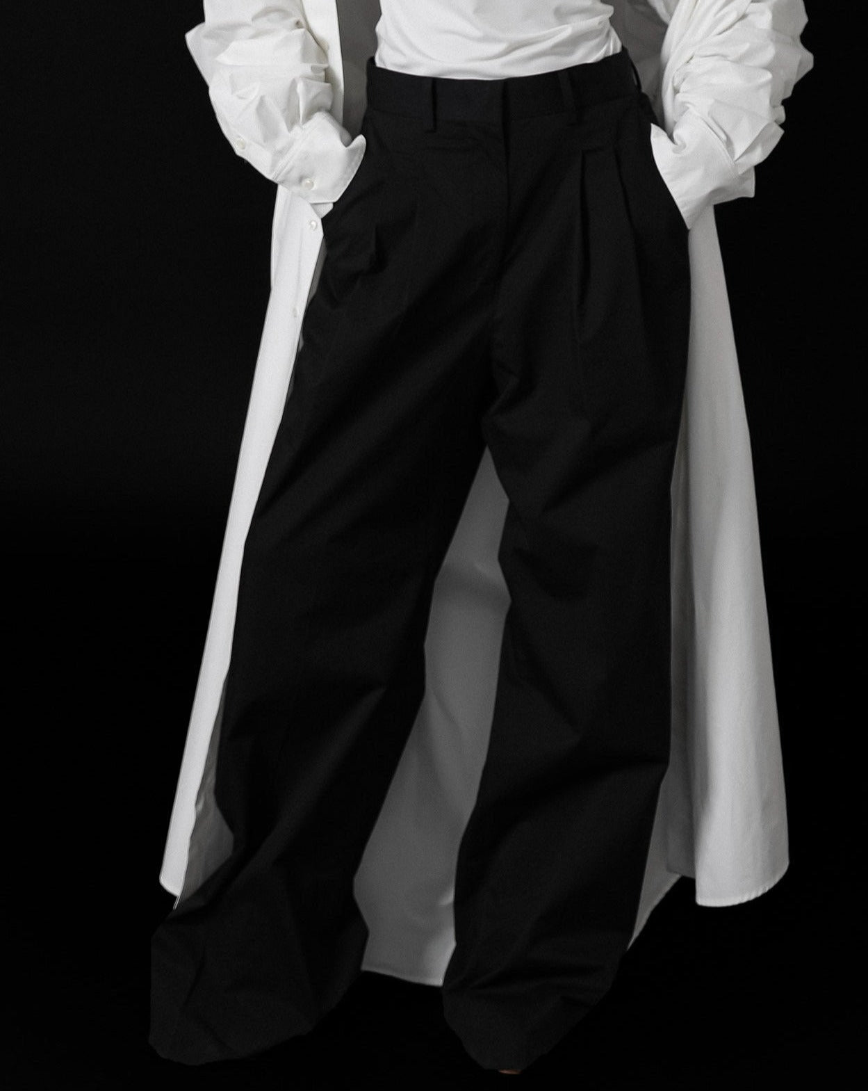 【PAPERMOON ペーパームーン】SS / Cotton Two Pin - Tuck Wide Trousers