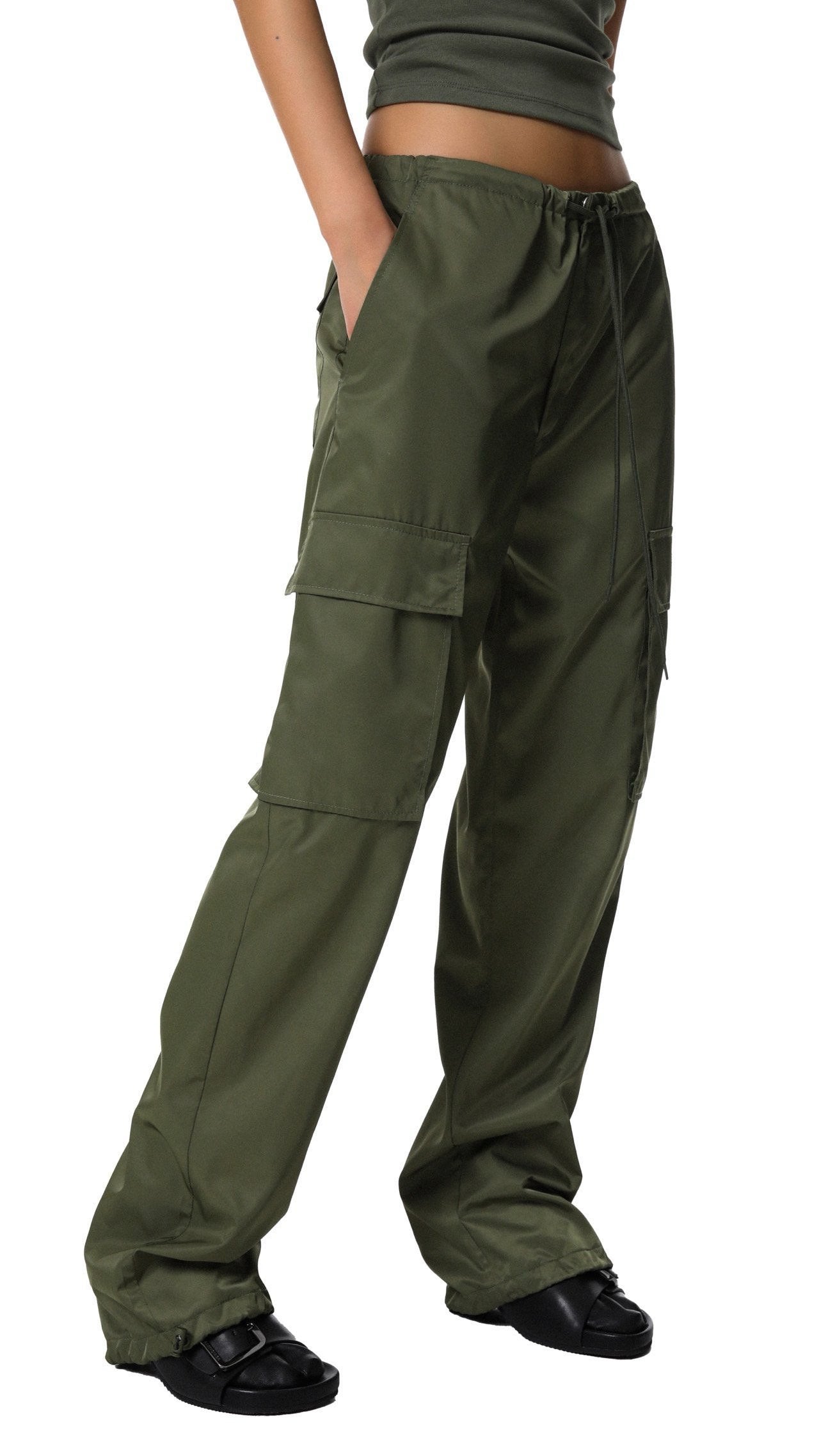 [PAPERMOON] SS / Nylon Drawstring Cargo Pocket Trousers