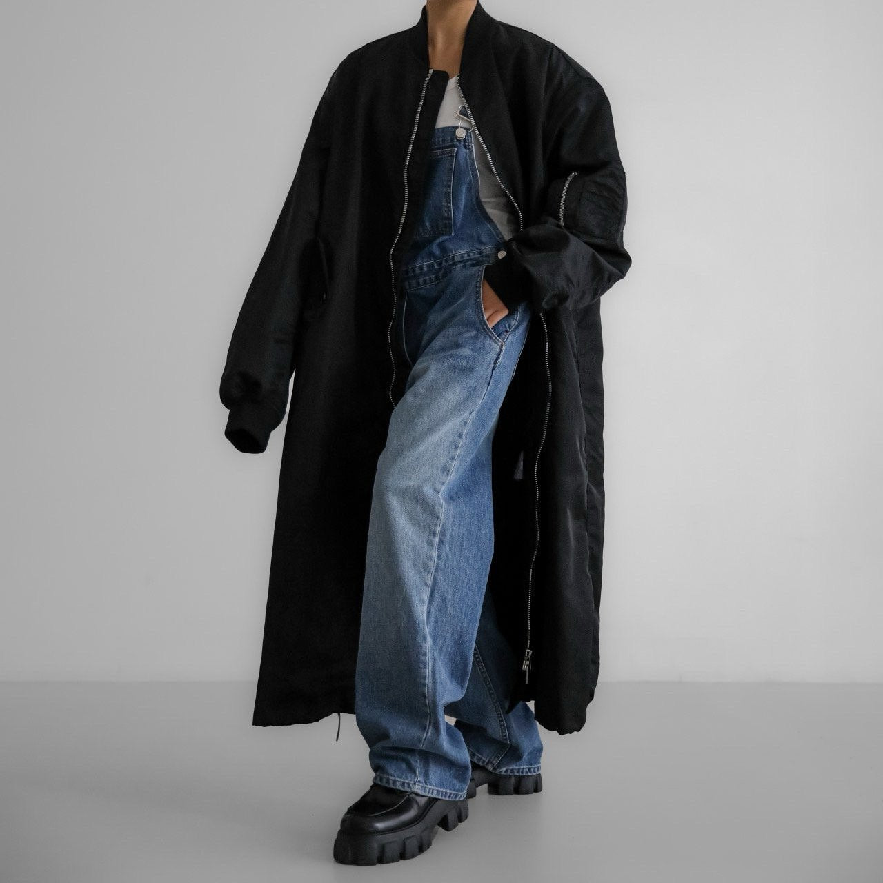 【PAPERMOON ペーパームーン】SS / Oversized Maxi Length Two way Zipped Detail MA - 1 Bomber Coat