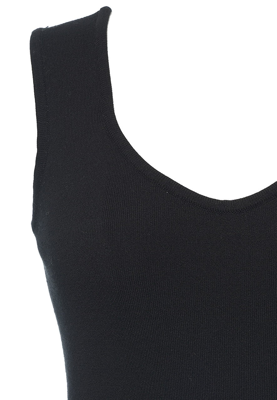 AW BACK LESS STRAP DETAIL TSHIRT